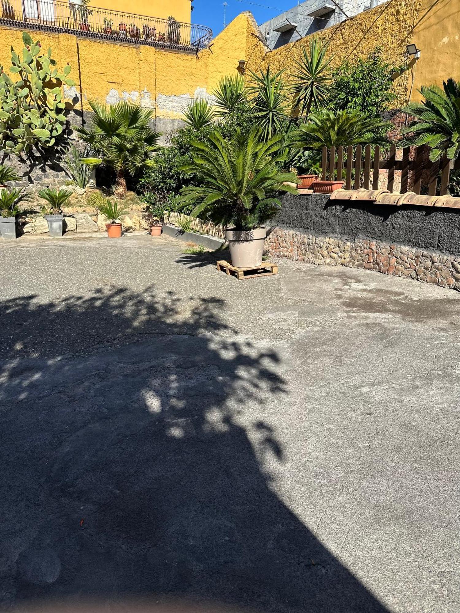 Garden Of Bitter Βίλα Κατάνια Εξωτερικό φωτογραφία